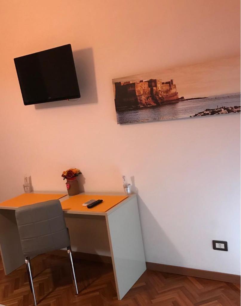 Welcome Inn Napoli الغرفة الصورة